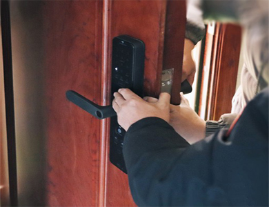 岚皋24小时上门开锁公司